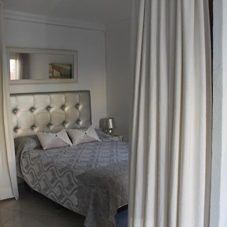 טורוקס Apartamento Frente Al Mar מראה חיצוני תמונה
