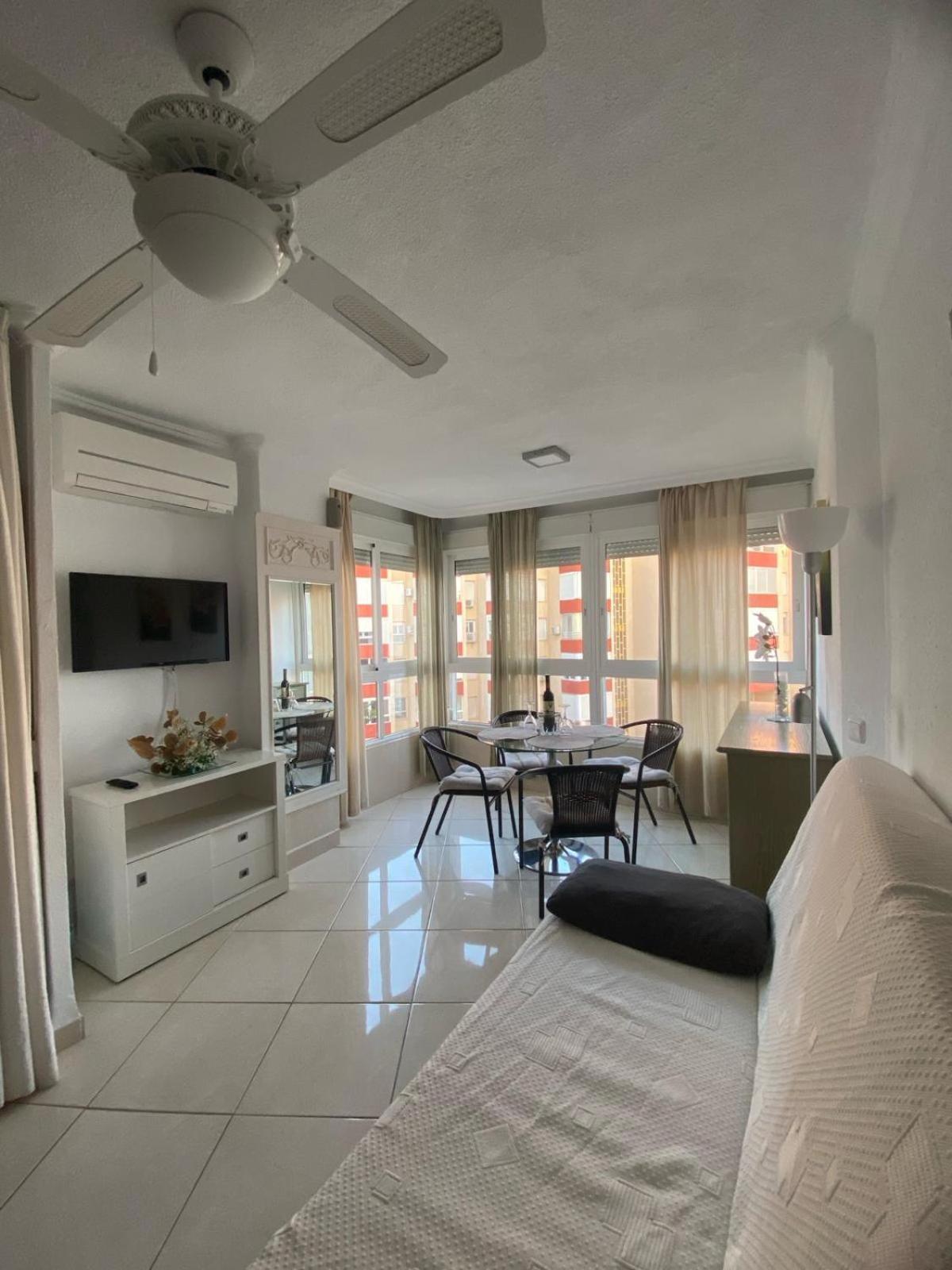 טורוקס Apartamento Frente Al Mar מראה חיצוני תמונה